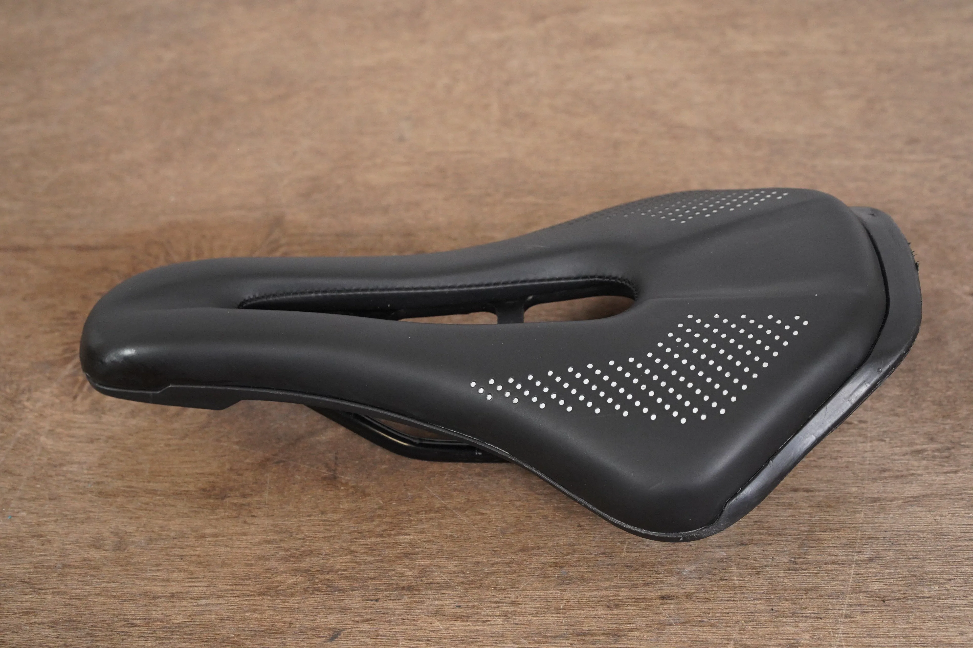 108mm CrMo Rail Road Saddle 320g