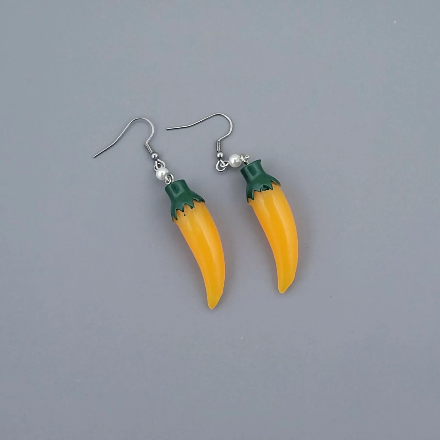 Barnyard Finds: Pepper Earrings