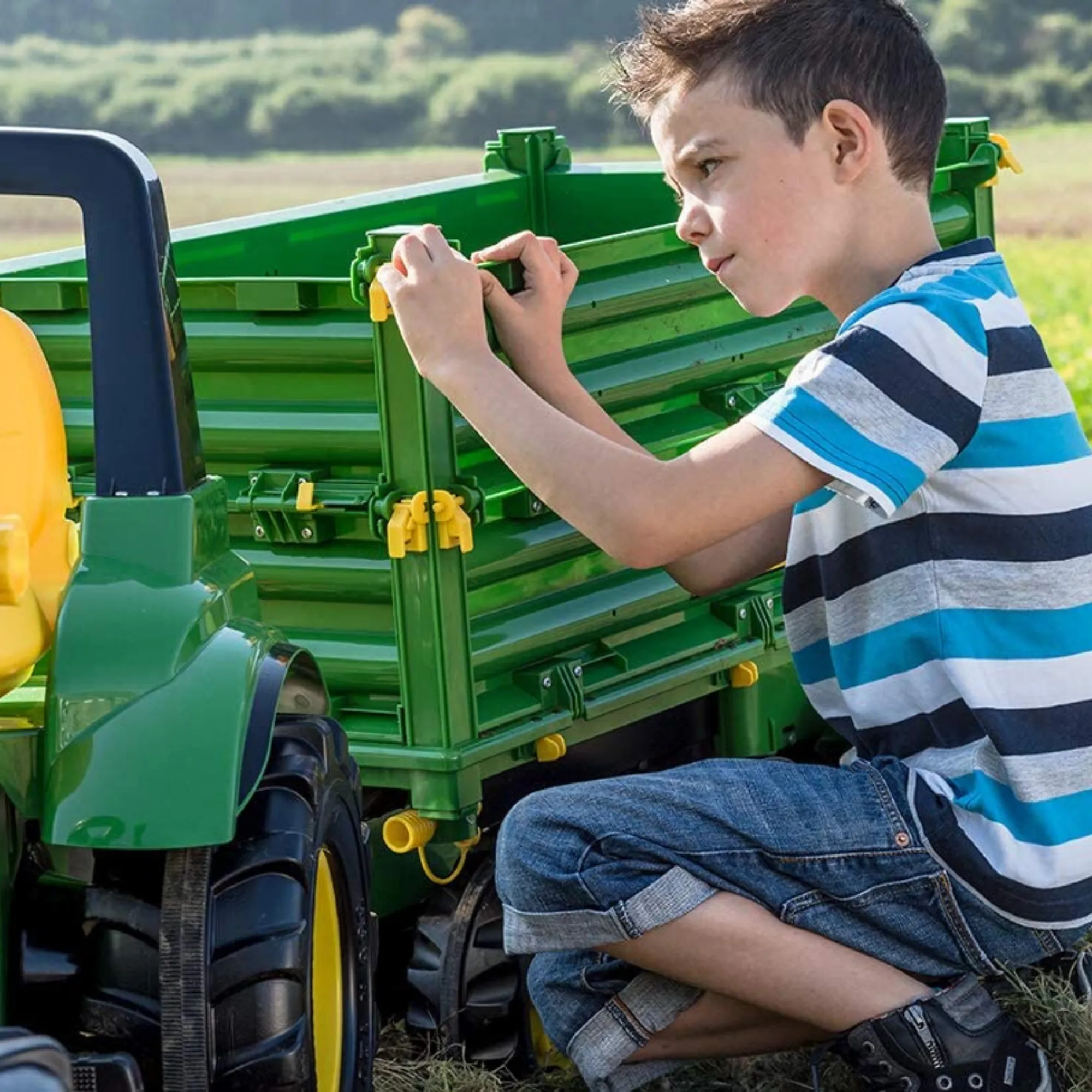 John Deere 3-Way Tipping Trailer for Pedal Tractor