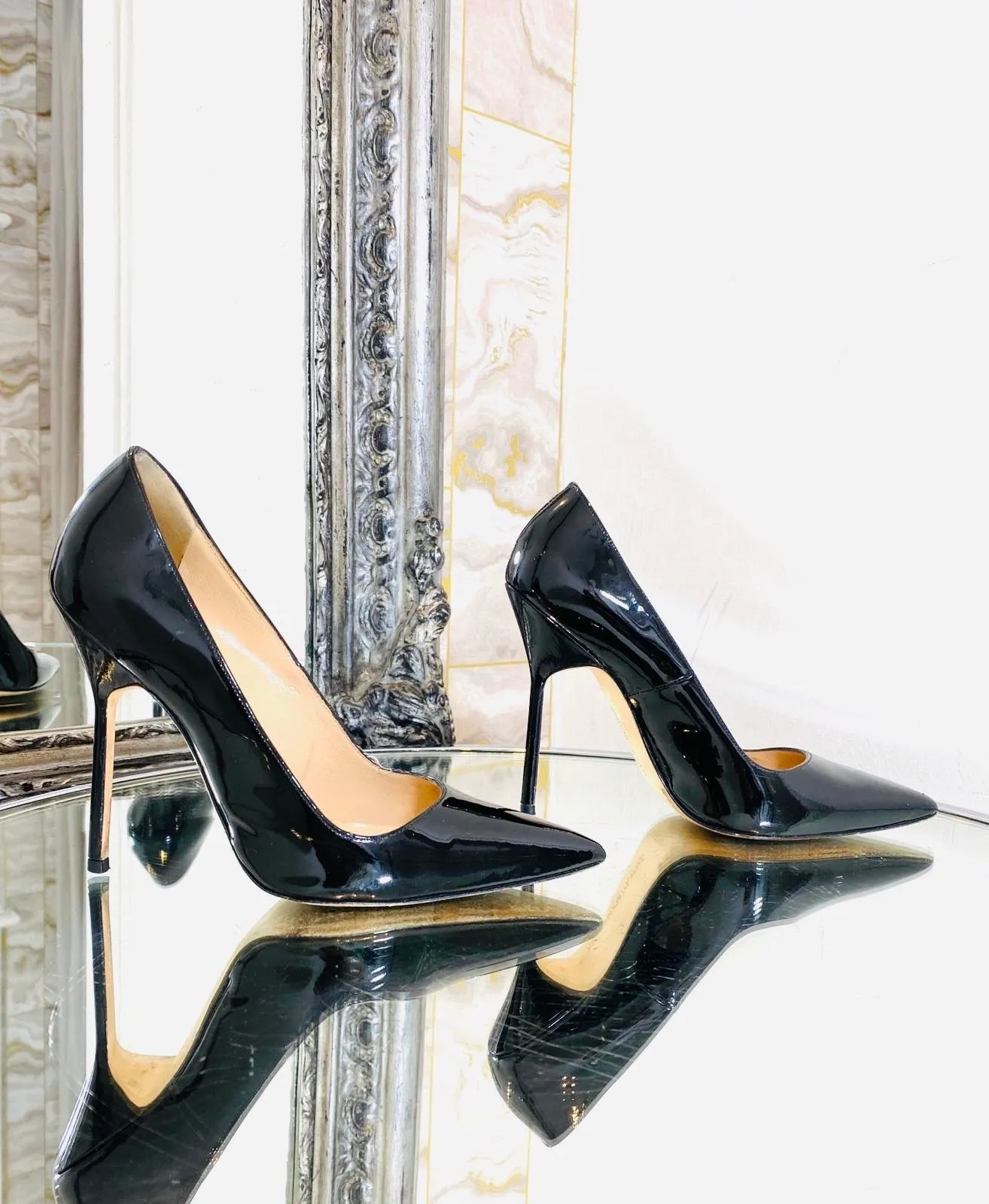 Manolo Blahnik Patent Leather Heels. Size 35.5