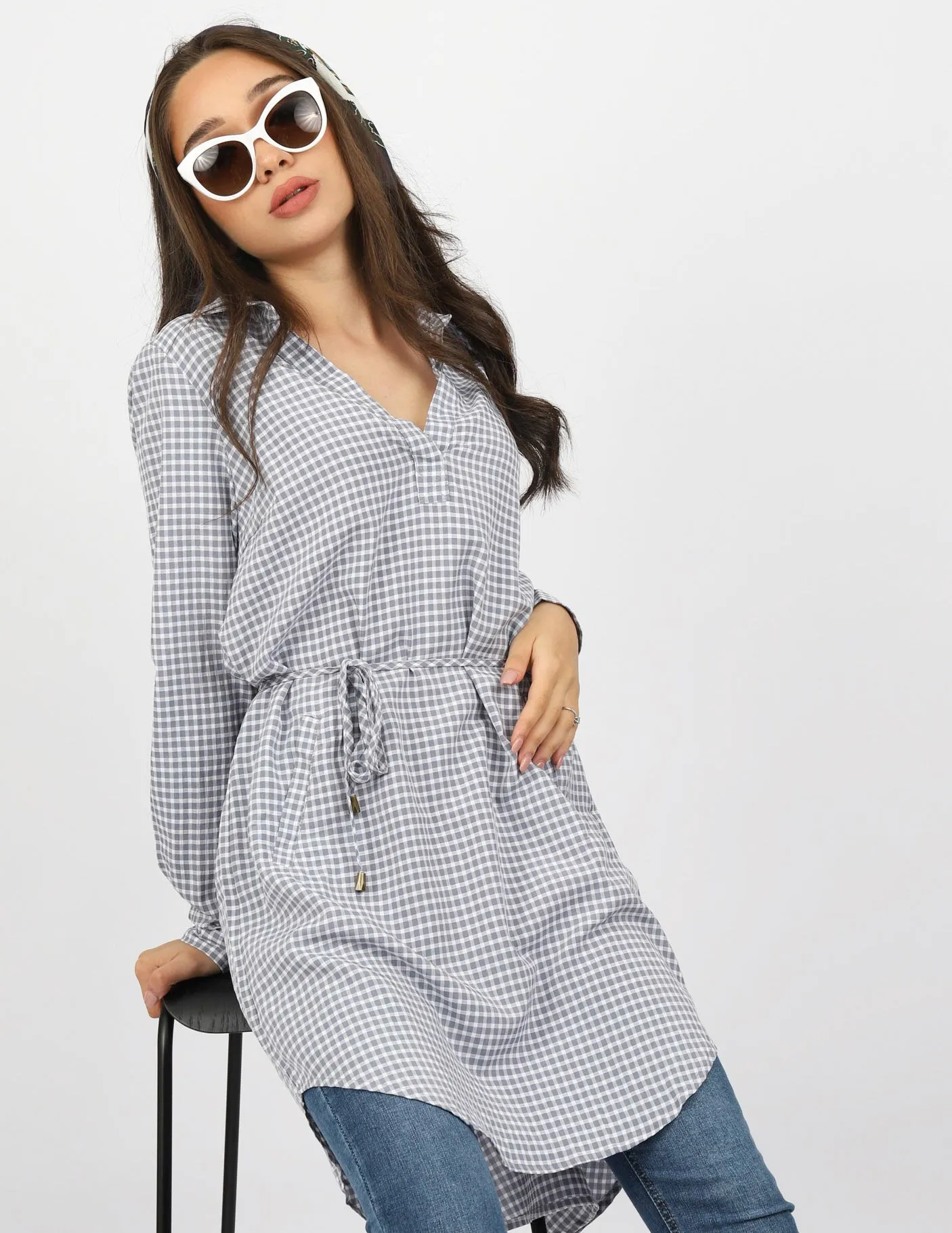 Roll Sleeve Checkered Loop Top