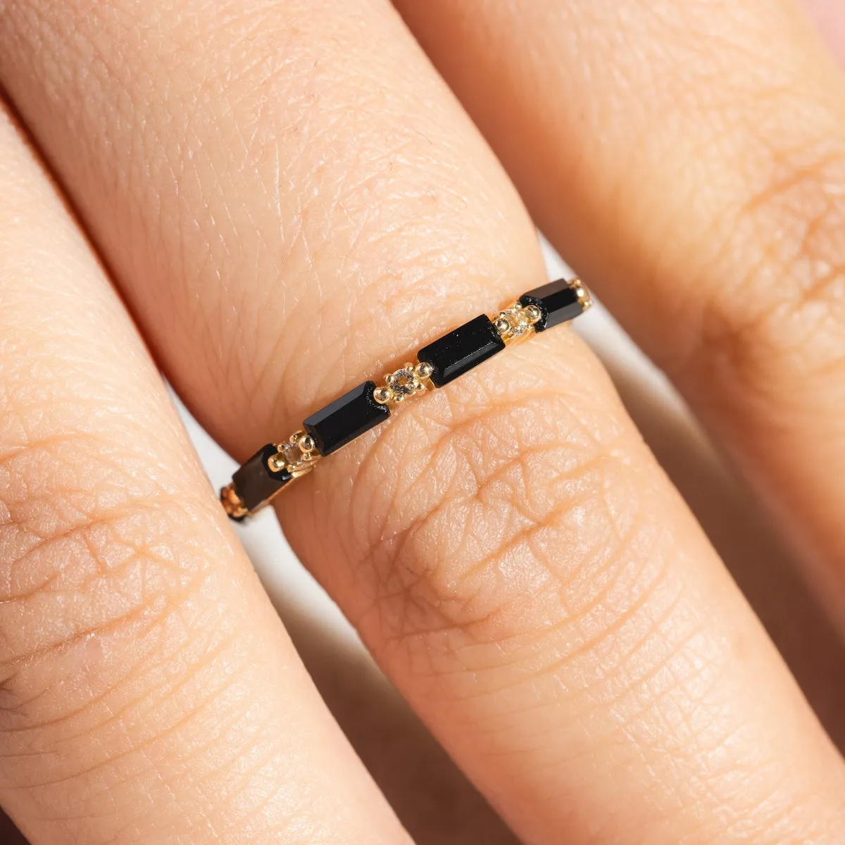 Solid Gold Black Agate Baguette Band