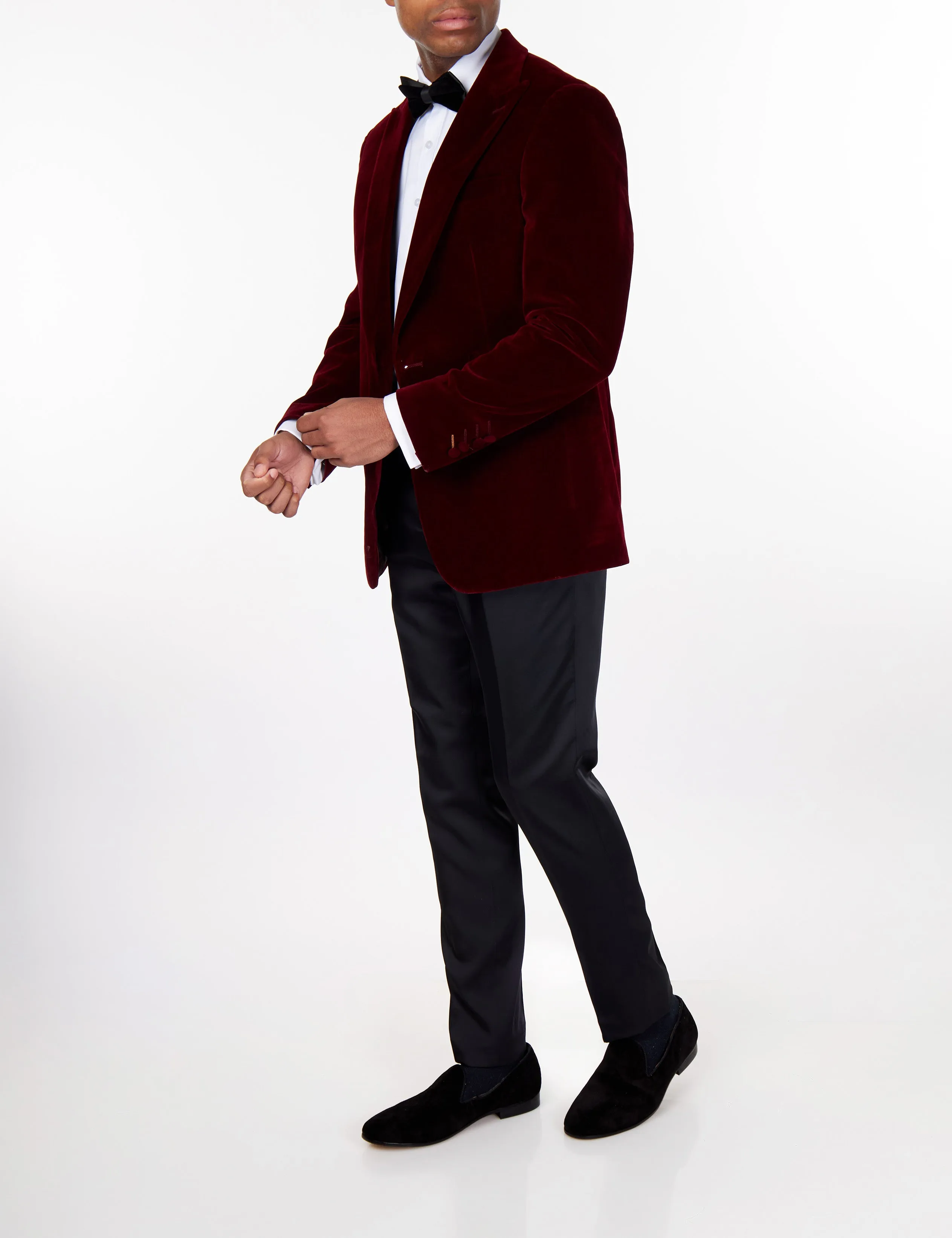 STAN – BURGUNDY VELVET TUXEDO SMOKING JACKET